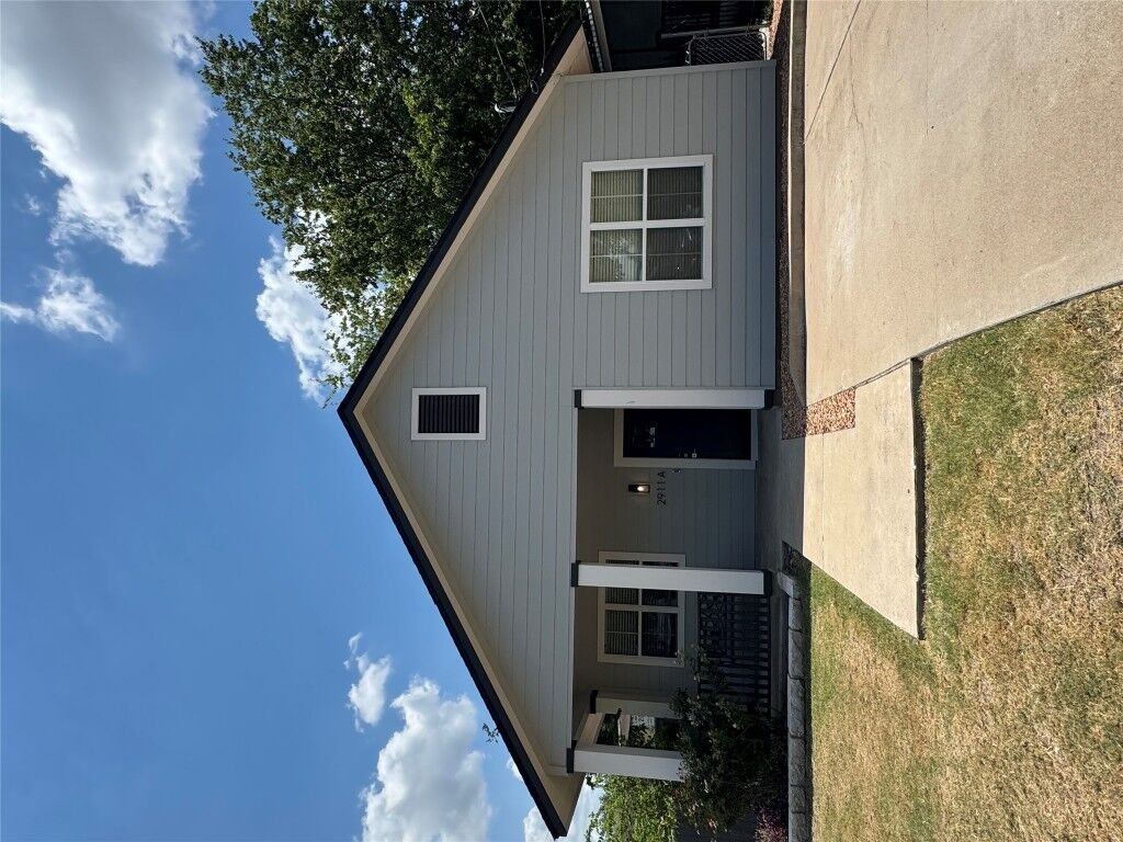 Property Photo:  2911 E 5th Street A  TX 78702 