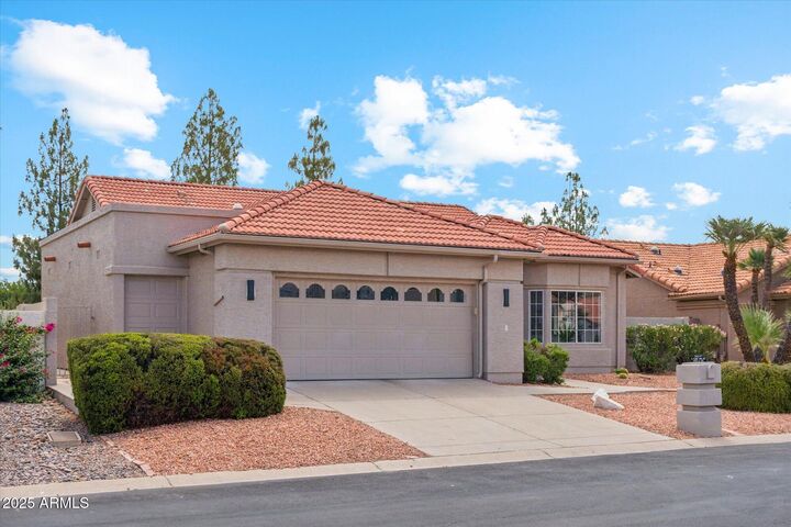 26247 S Flame Tree Drive  Sun Lakes AZ 85248 photo