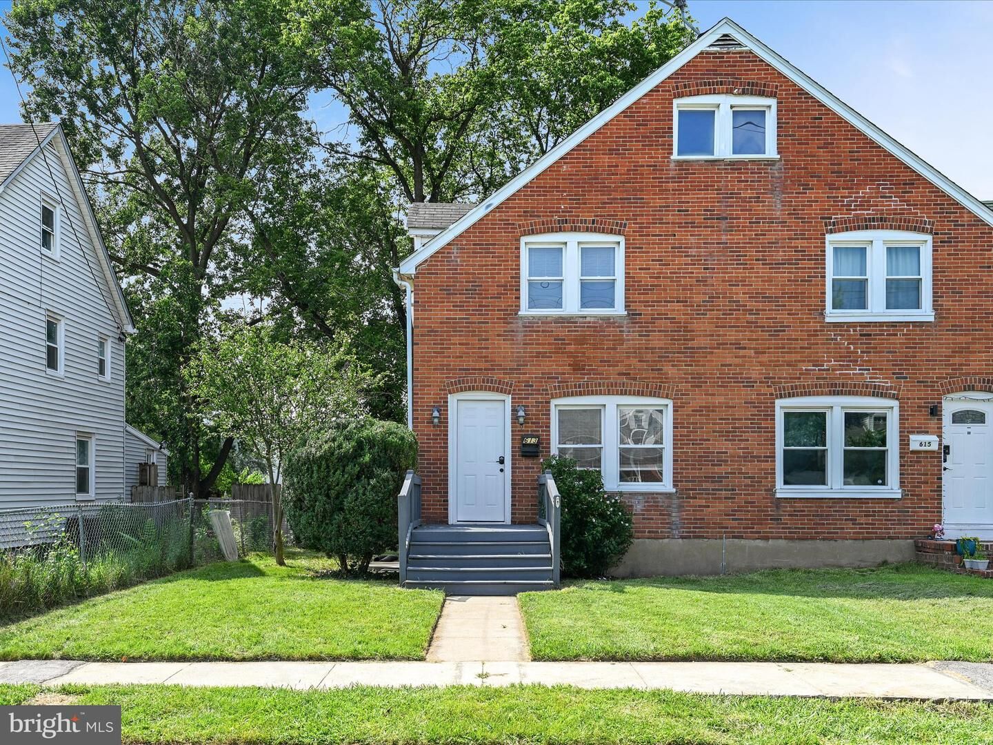 Property Photo: 613 Watson Avenue VA 22601