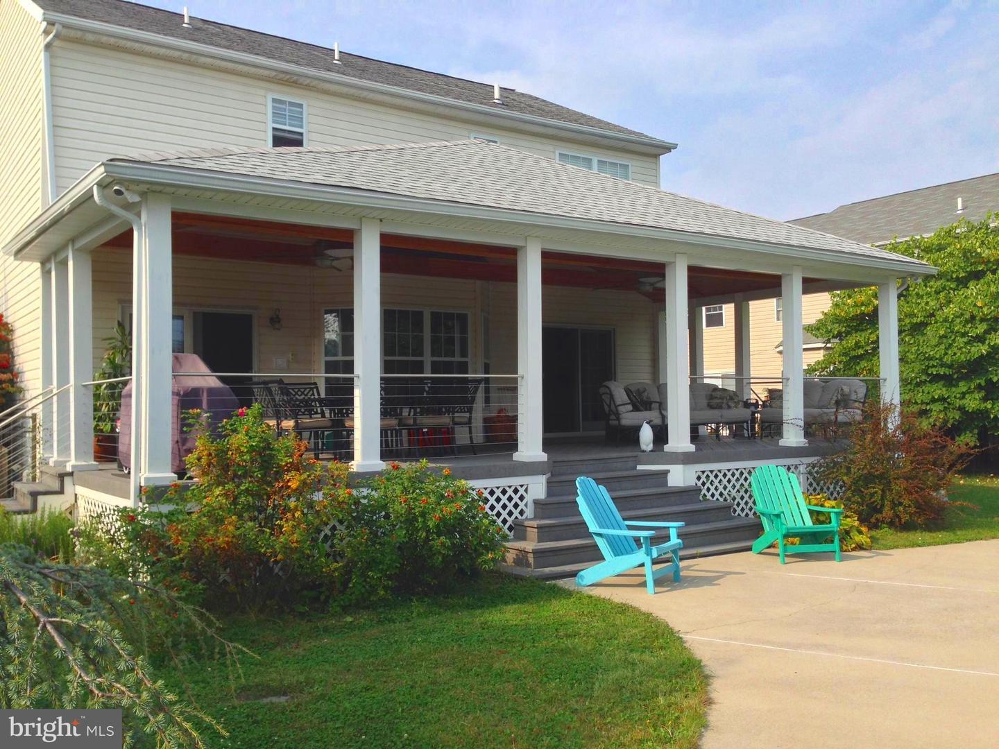 Property Photo: 2053 Christina Court PA 19053