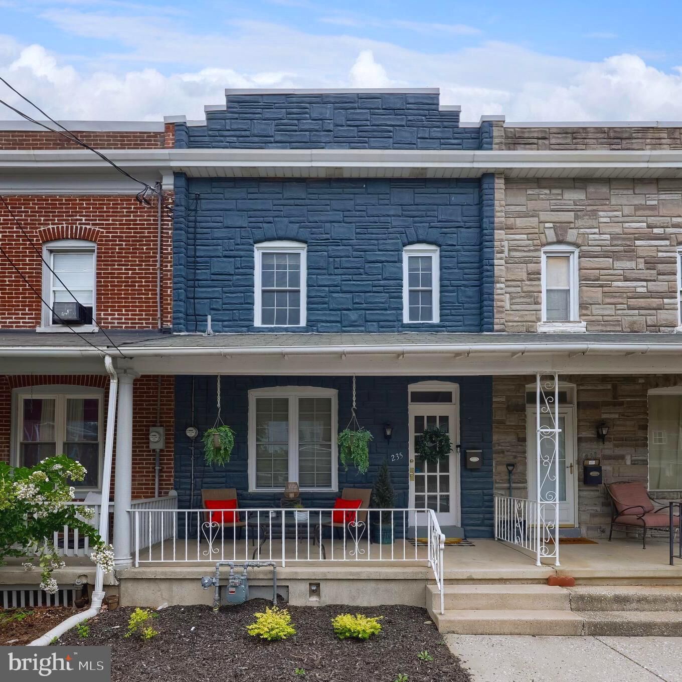 Property Photo:  235 Jackson Street  PA 17603 