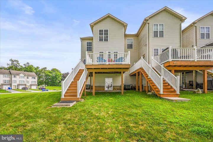Property Photo:  376 Mesa Lane  PA 17408 