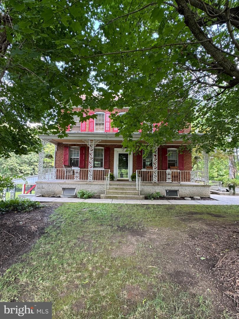 Property Photo: 3067 E Prospect Road PA 17402