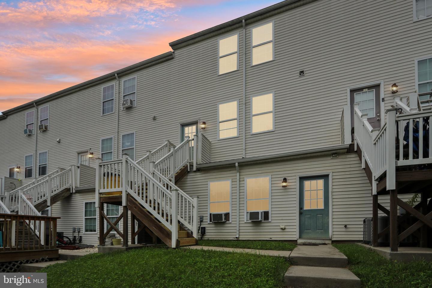 Property Photo:  129 New Rose Street  NJ 08618 