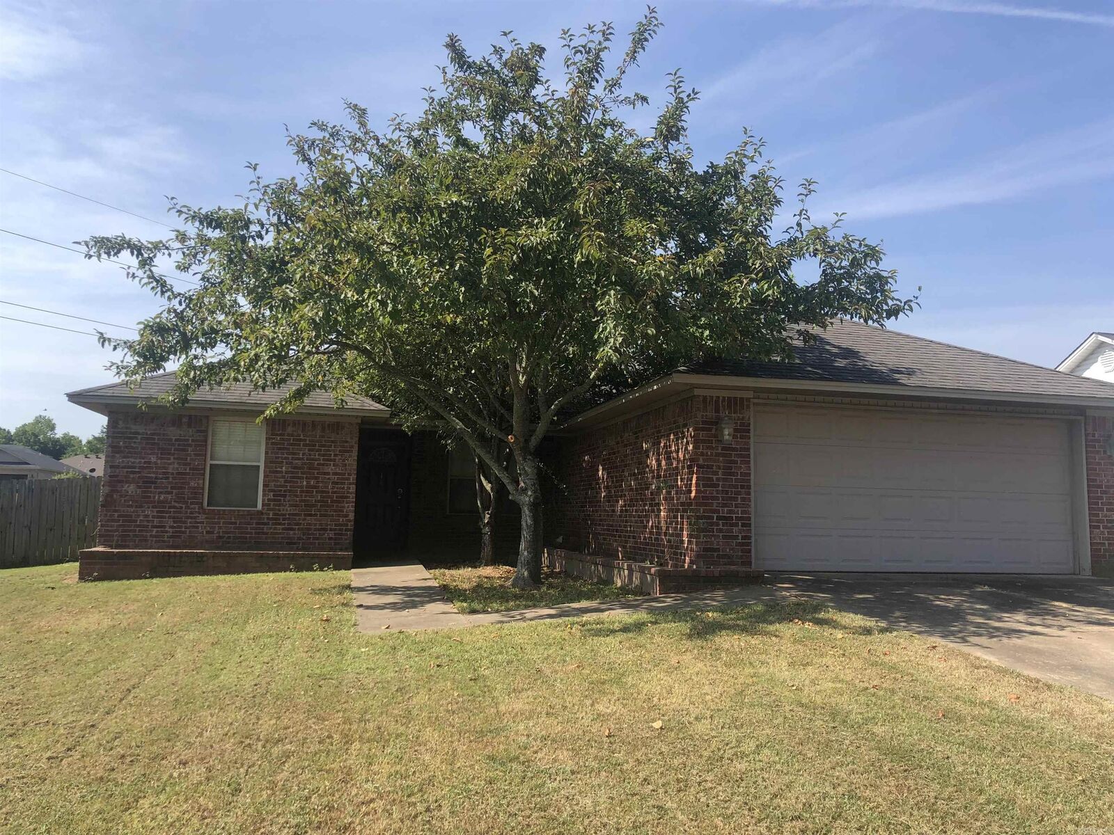 Property Photo: 216 Ashbrook Ln AR 72802
