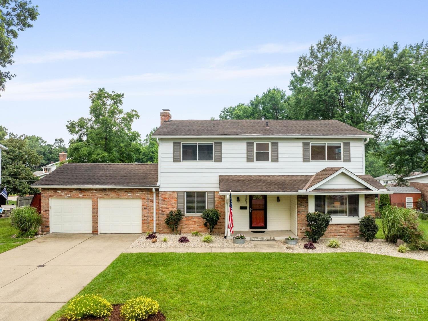 Property Photo: 3203 Werkridge Drive OH 45248