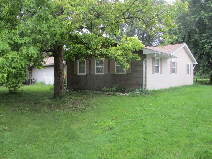 Property Photo:  178 Poplar Street  OH 43143 