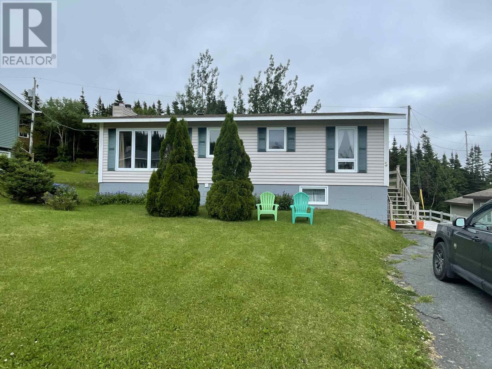 Property Photo:  5 Brunswick Road  NL A0K 4S0 