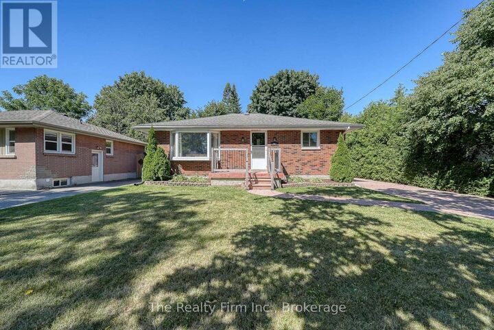 Property Photo: 241 Goddard Boulevard ON N5W 4Z9