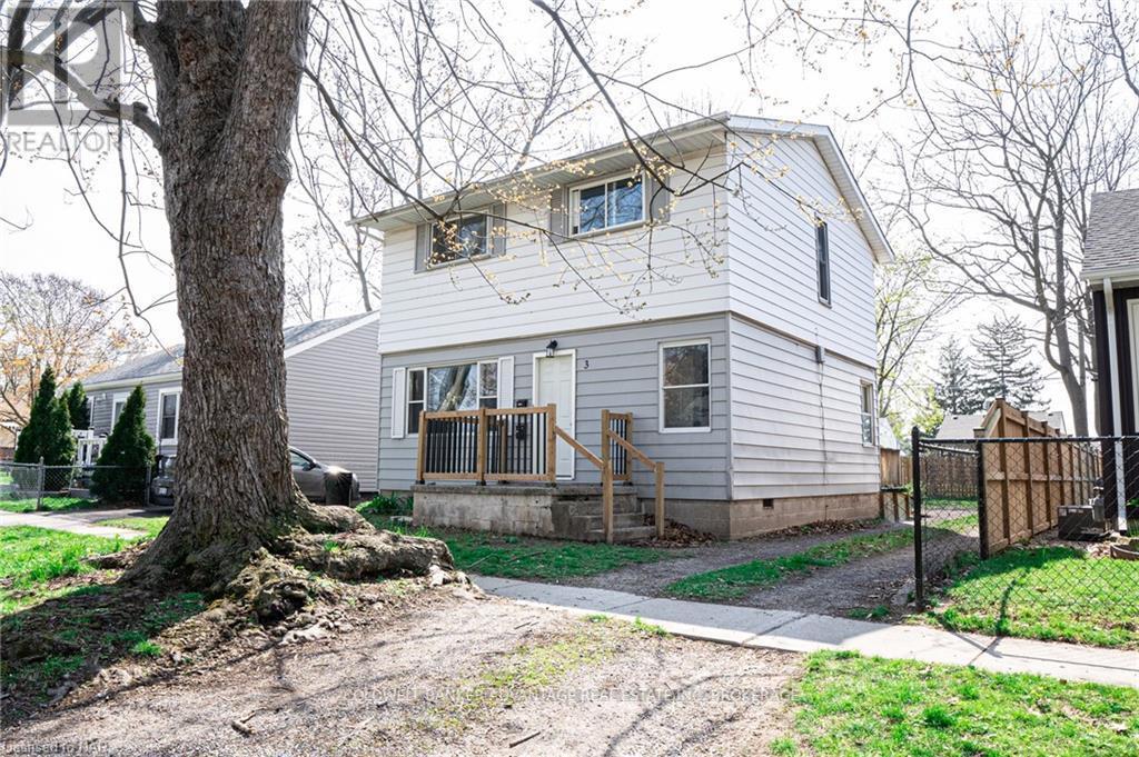 Photo de la propriété: 3 Longfellow Avenue ON L2R 6N3