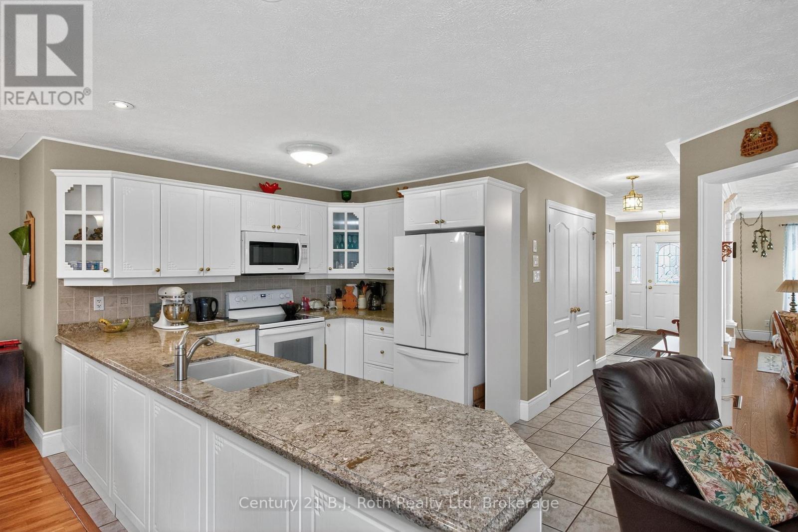 Photo de la propriété: 64 James Street ON L9M 2J1