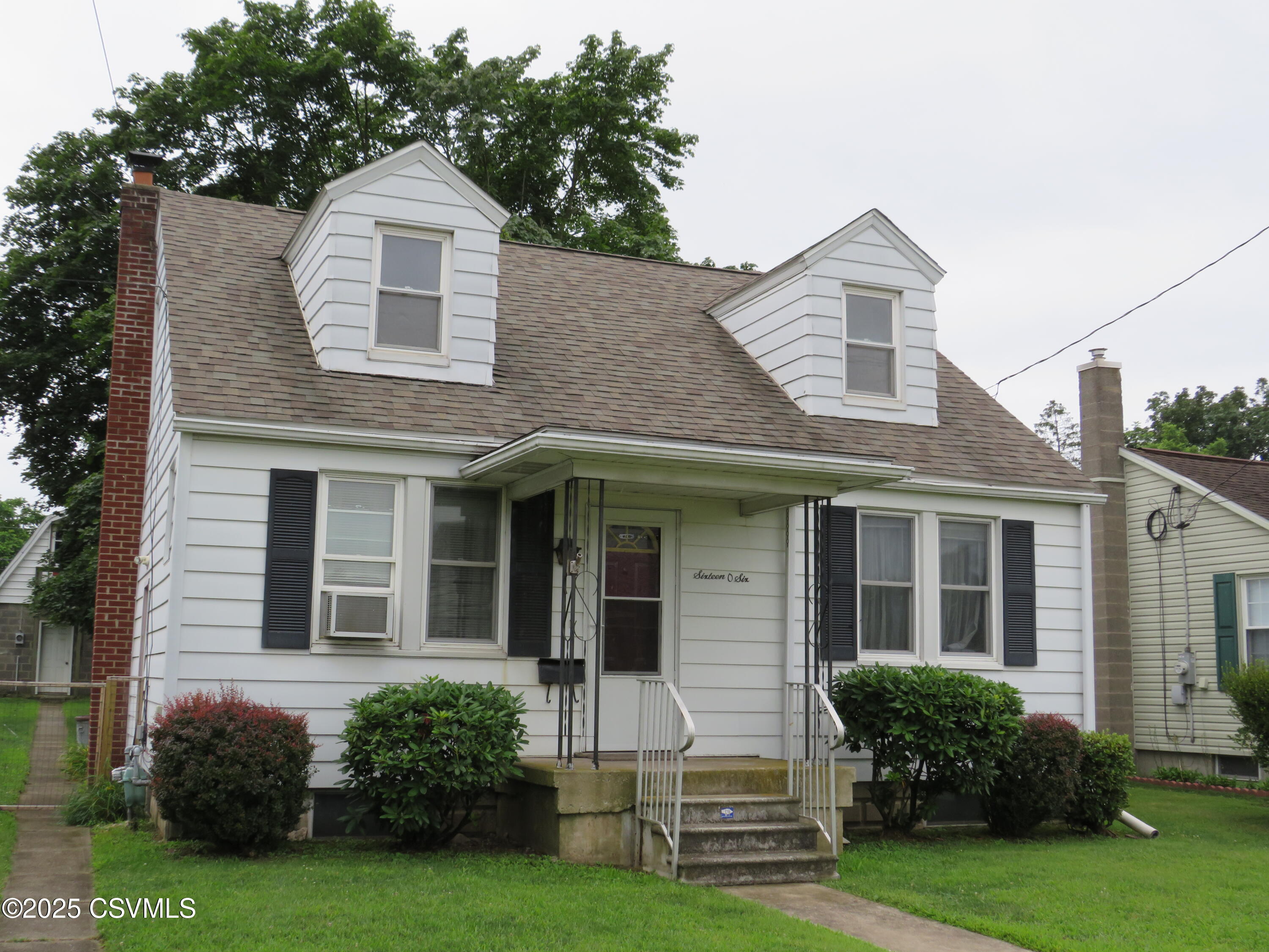 1606 Spring Garden Avenue  Berwick PA 18603 photo