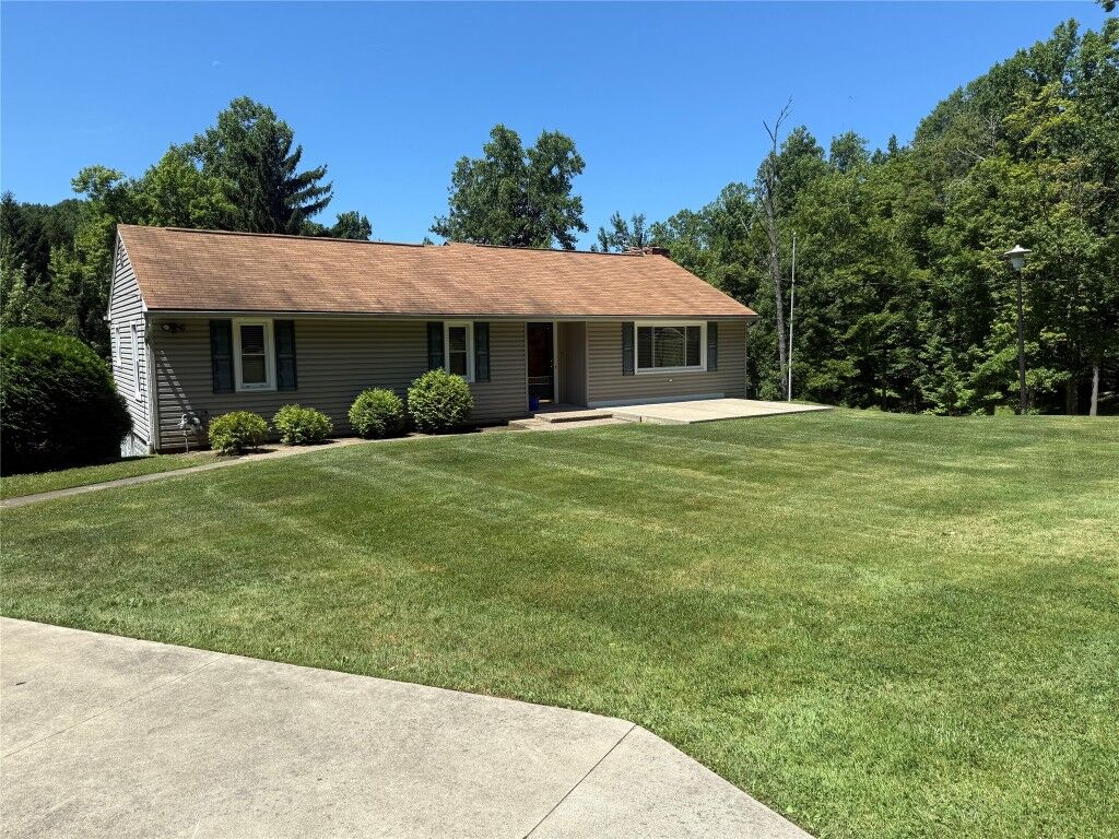 Property Photo: 600 Avonia Road PA 16415