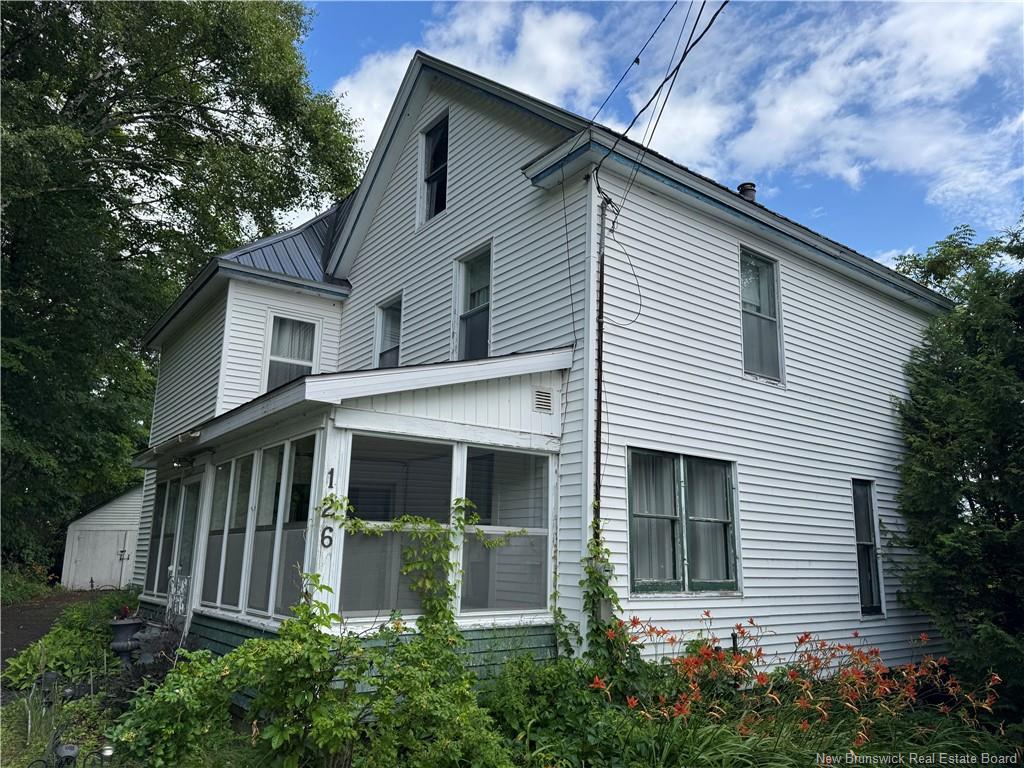 126 Park Street  Woodstock NB E7M 2K4 photo