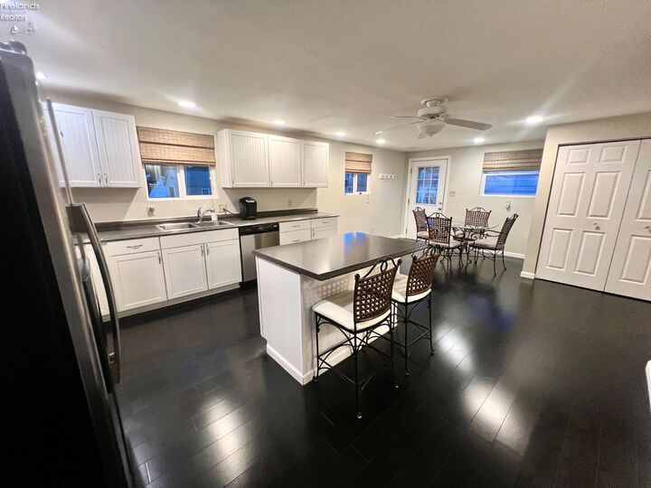 Property Photo:  117 Ann Street  OH 44883 