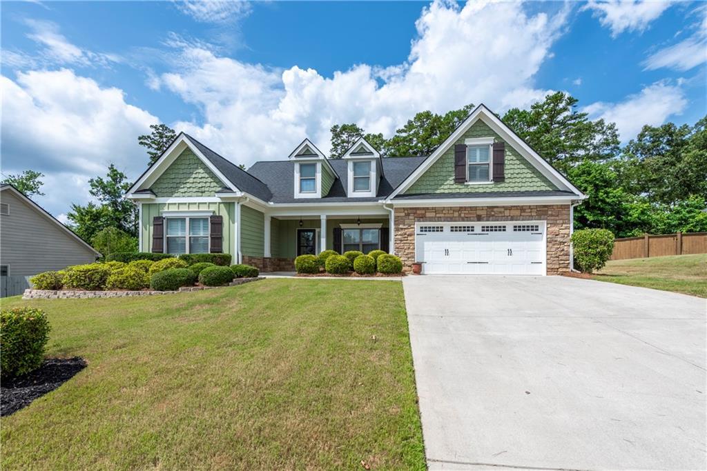 Property Photo:  608 Madison Court  GA 30107 
