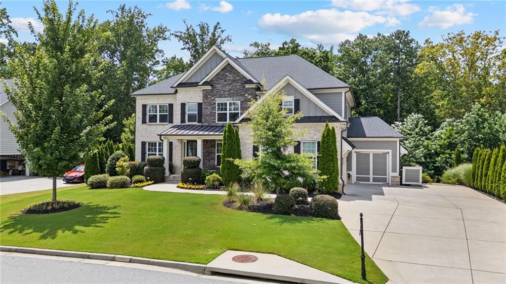 Property Photo: 3755 Valleyway Road GA 30040