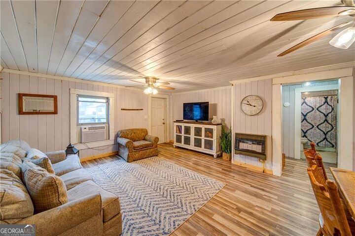 Property Photo: 106 Noland Street GA 30103