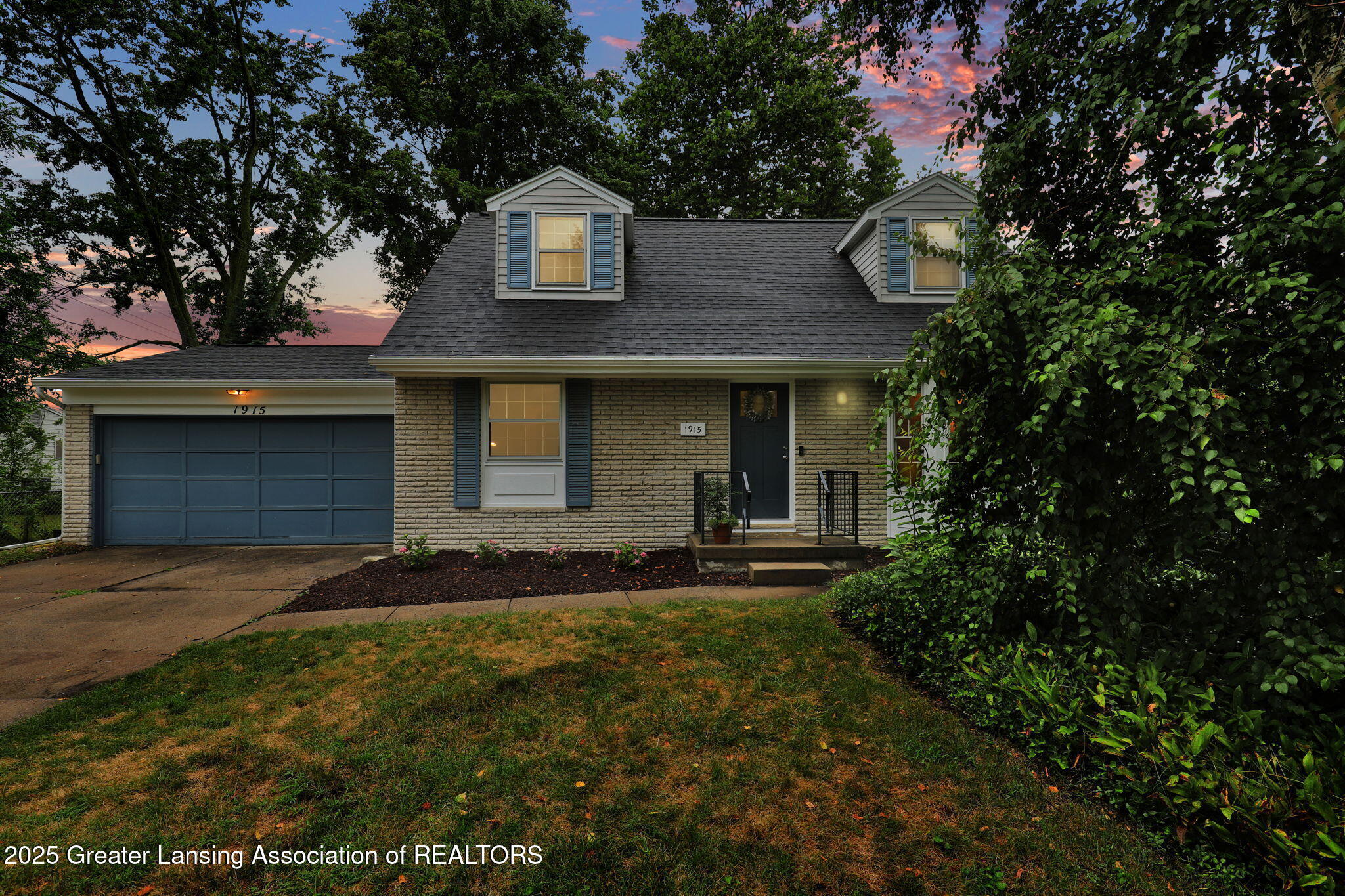 Property Photo: 1915 N Harrison Road MI 48823