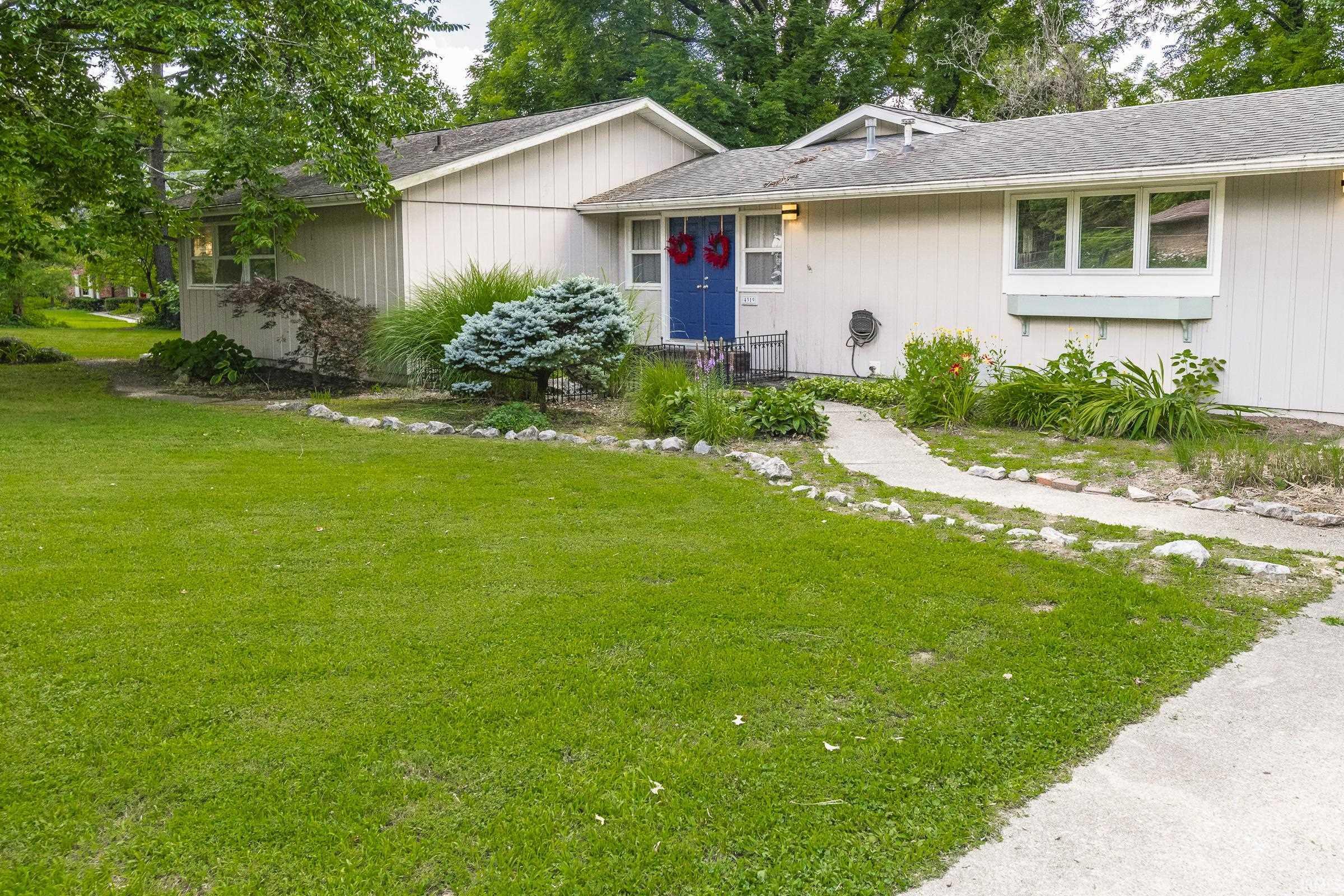 Property Photo: 4319 N Overlook Lane IN 47408