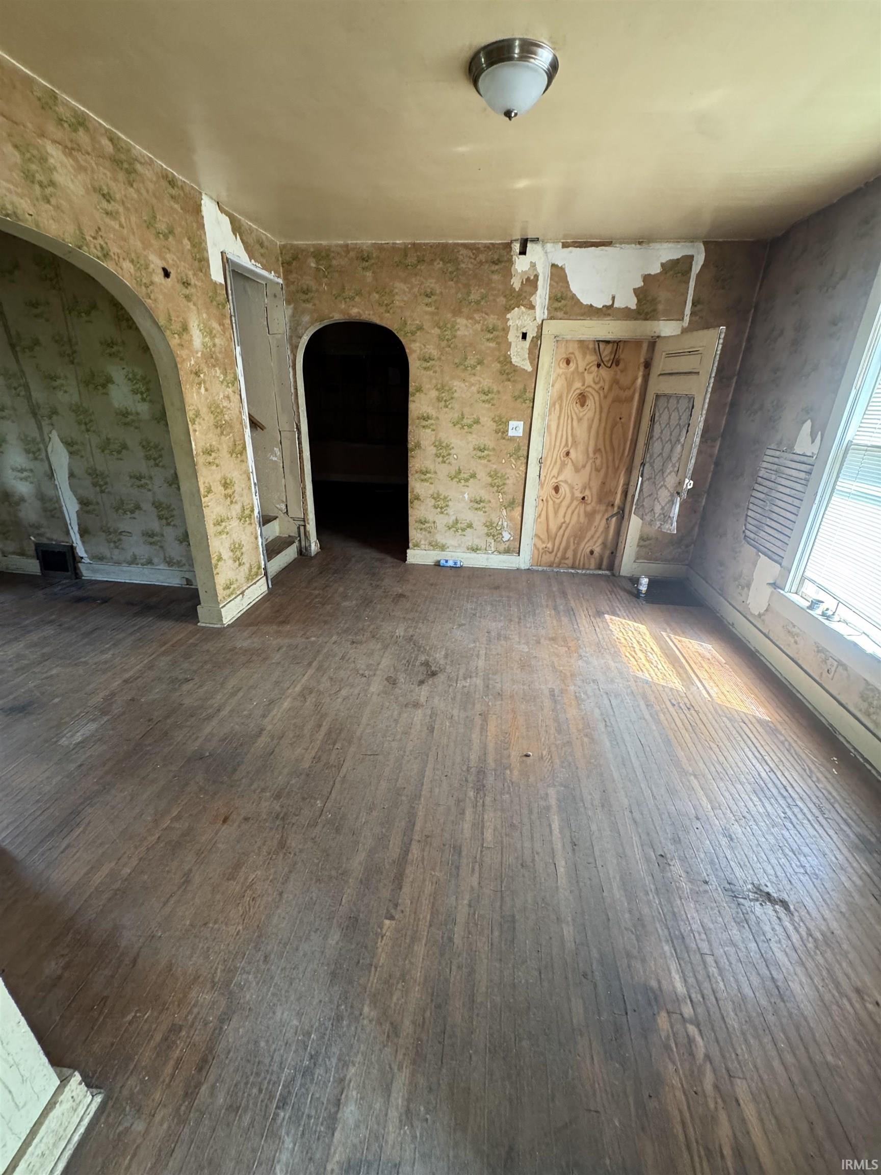 Property Photo: 311 W Pontiac Street IN 46807