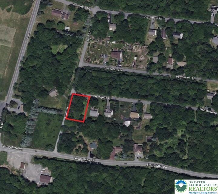 Property Photo: 6 Occonquan Trail 1723 PA 18210
