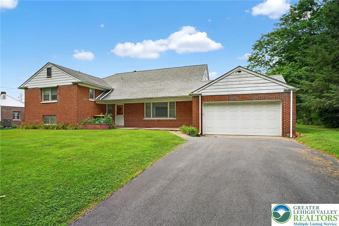 Property Photo: 2830 Christian Springs Road PA 18064