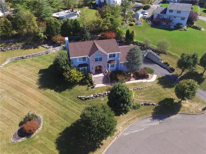 4 Curran Ct,  Pomona NY 10970 photo