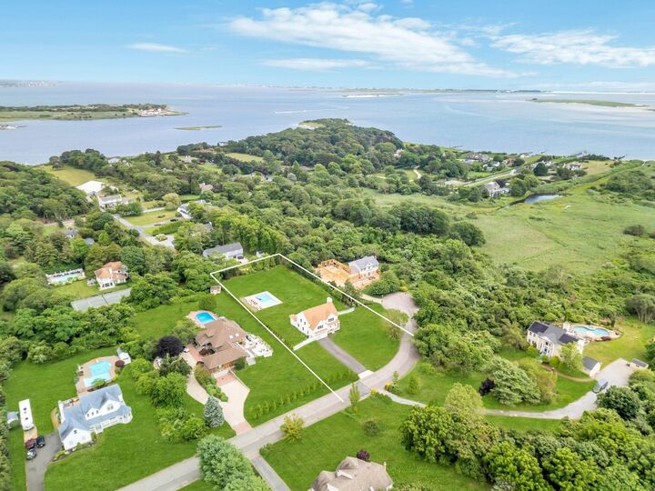 Property Photo: 9 Tuthill Point Farm Road NY 11940