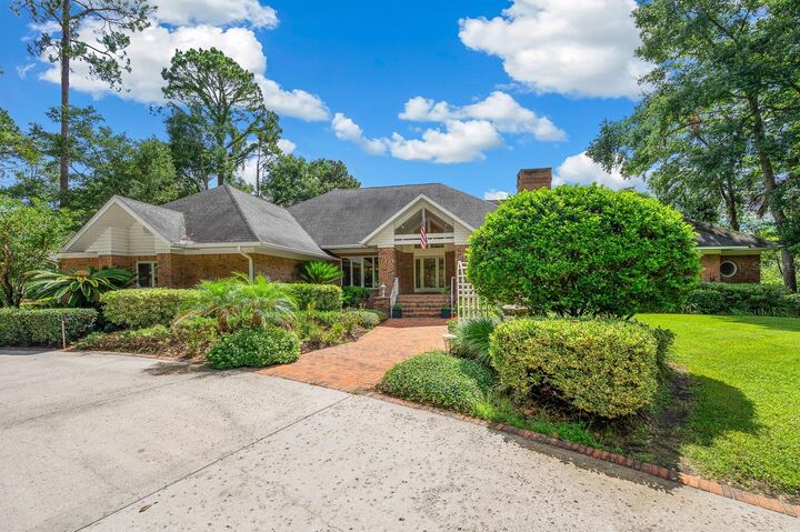 Property Photo:  996 NW Scenic Lake Drive  FL 32055 