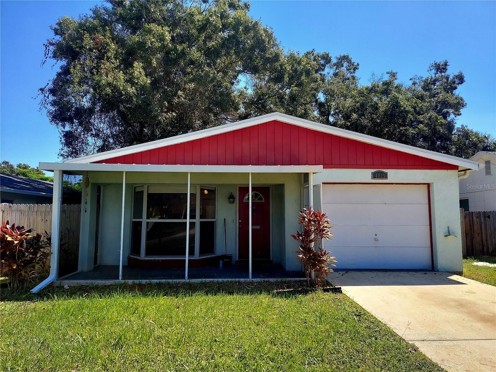 Property Photo:  4725 19th Street N  FL 33714 