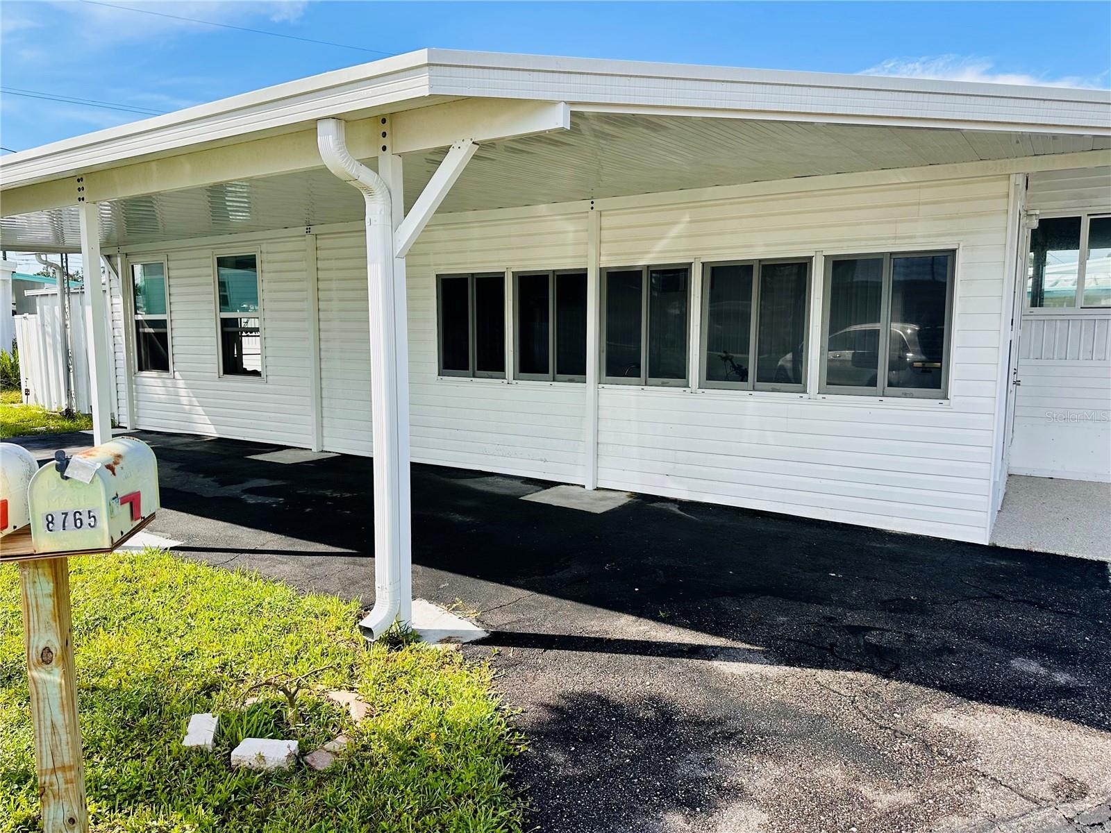 Property Photo: 8765 43rd Avenue N 162 FL 33709