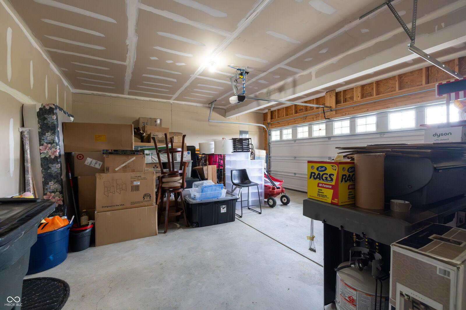 Property Photo: 19256 Scofield Farms Boulevard IN 46062