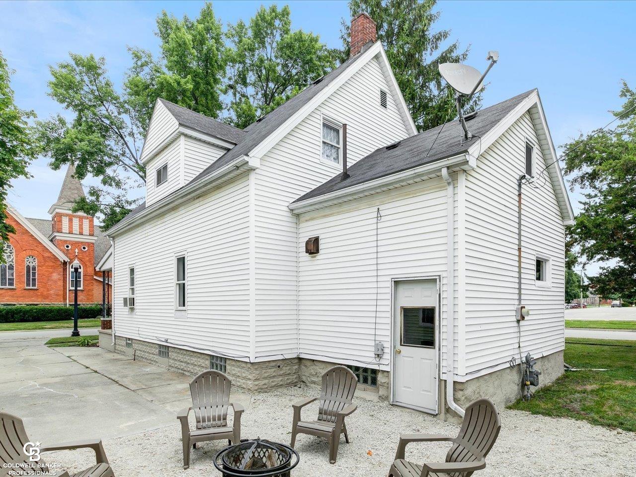 Property Photo: 804 Wall Street MI 48060