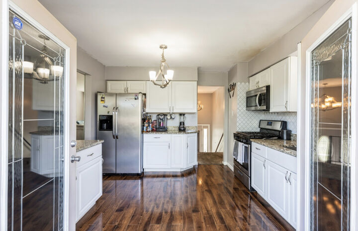 Property Photo: 662 Sullivan Lane IL 60484