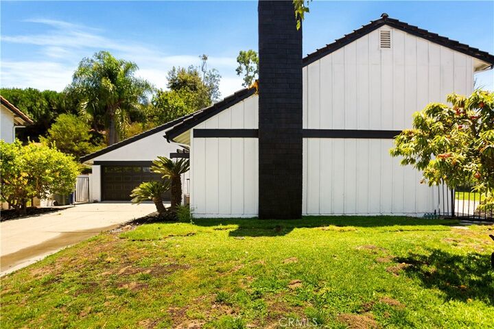 Property Photo:  11506 Sierra Sky Drive  CA 90601 
