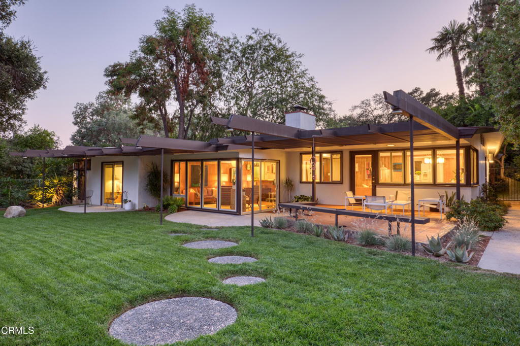Property Photo:  1570 Old House Road  CA 91107 