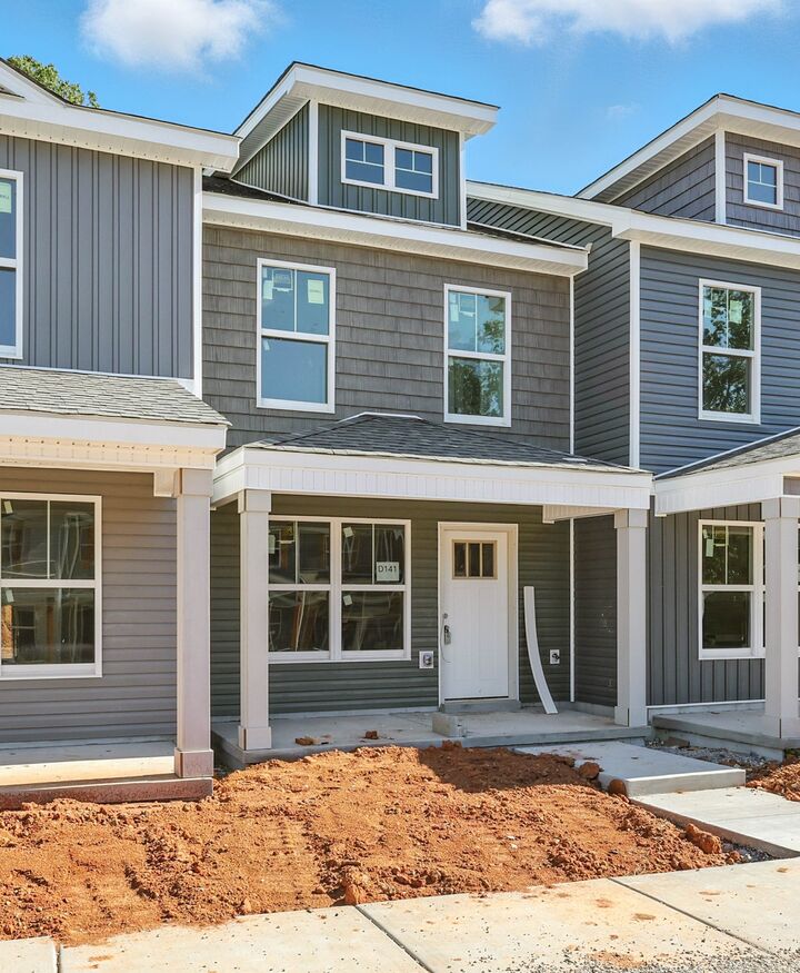 Property Photo: 141 Quarry Point Dr D-141 TN 37043