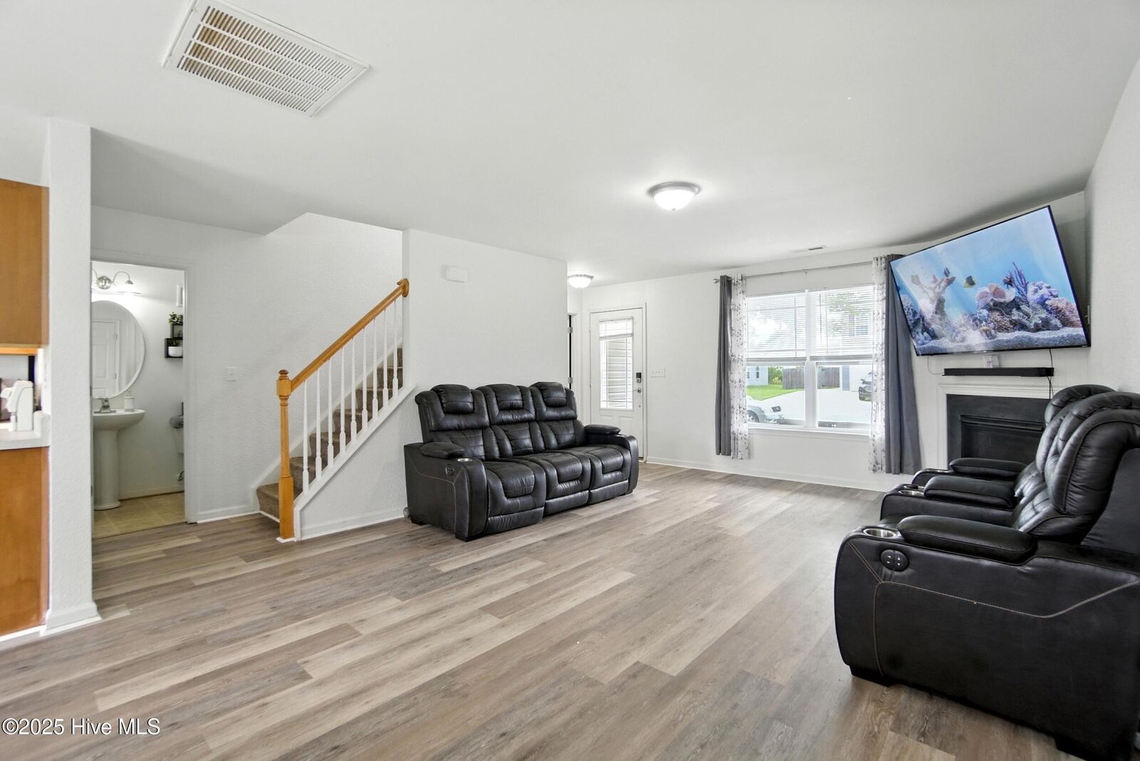Property Photo:  2125 Aydlett Drive  NC 27909 