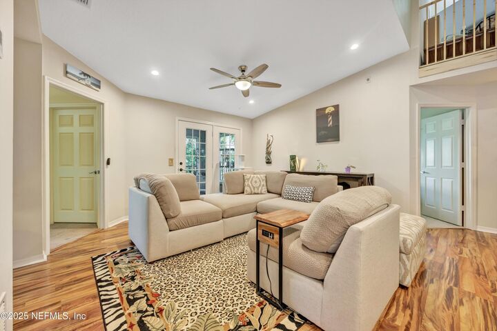 Property Photo: 17203 Harbour Vista Circle FL 32080