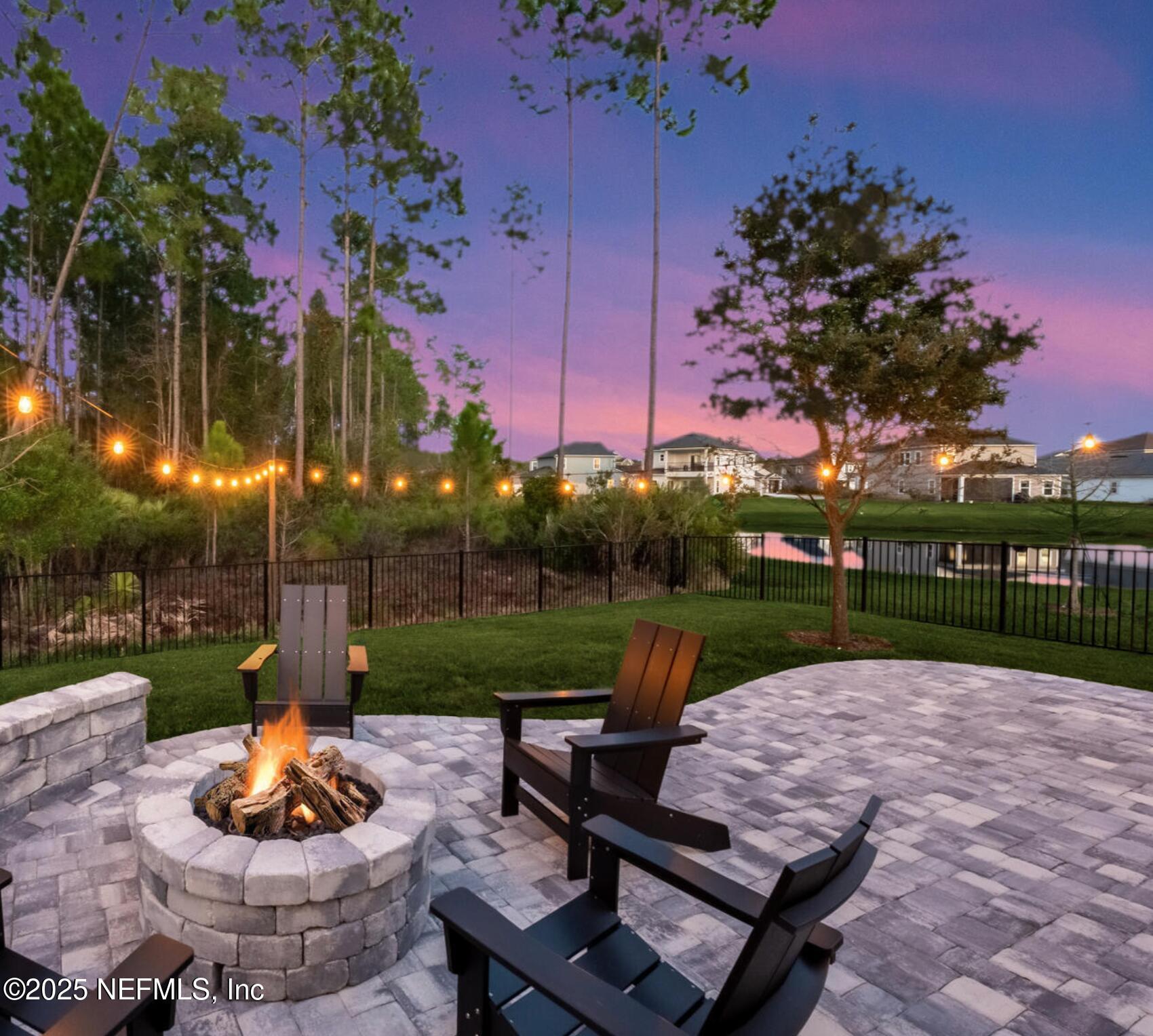 Property Photo: 186 Concave Lane FL 32095