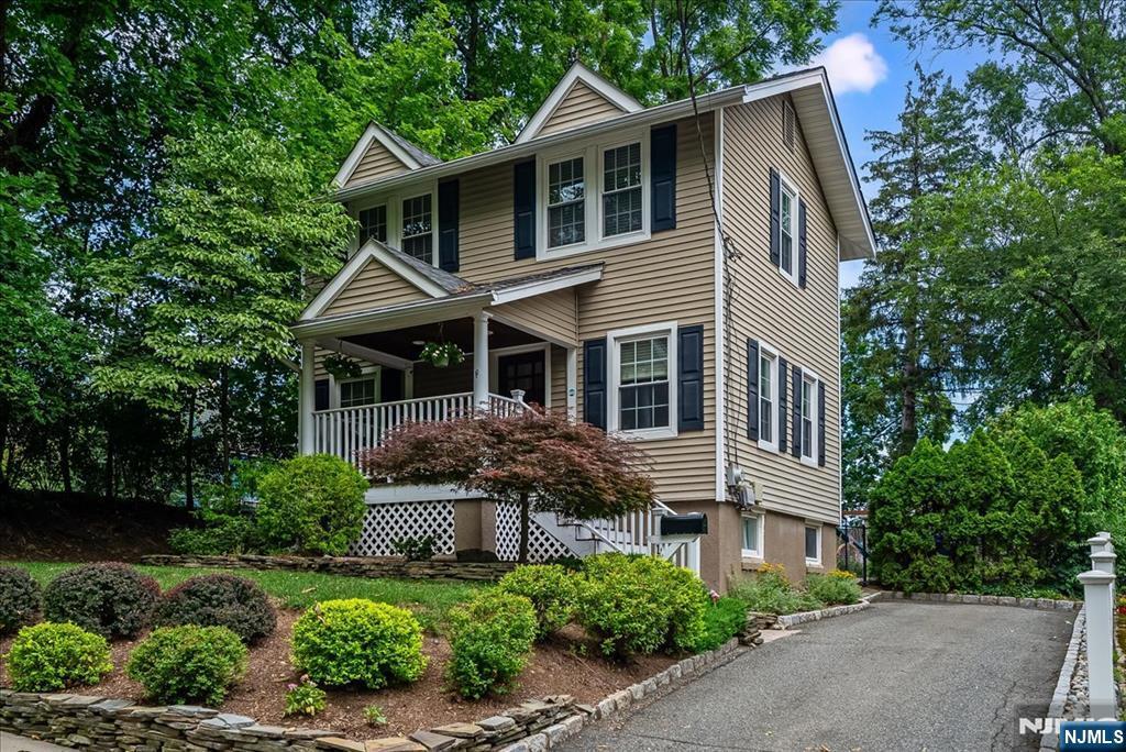 Property Photo: 15 Florence Place NJ 07006
