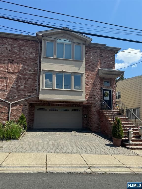 385A Roosevelt Street  Fairview NJ 07022 photo