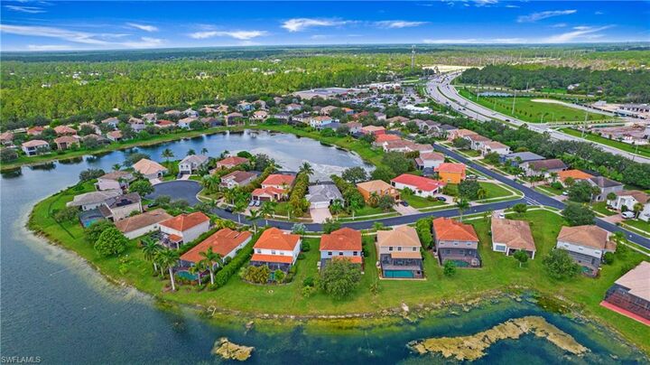 Property Photo: 2864 Blossom Ct FL 34120