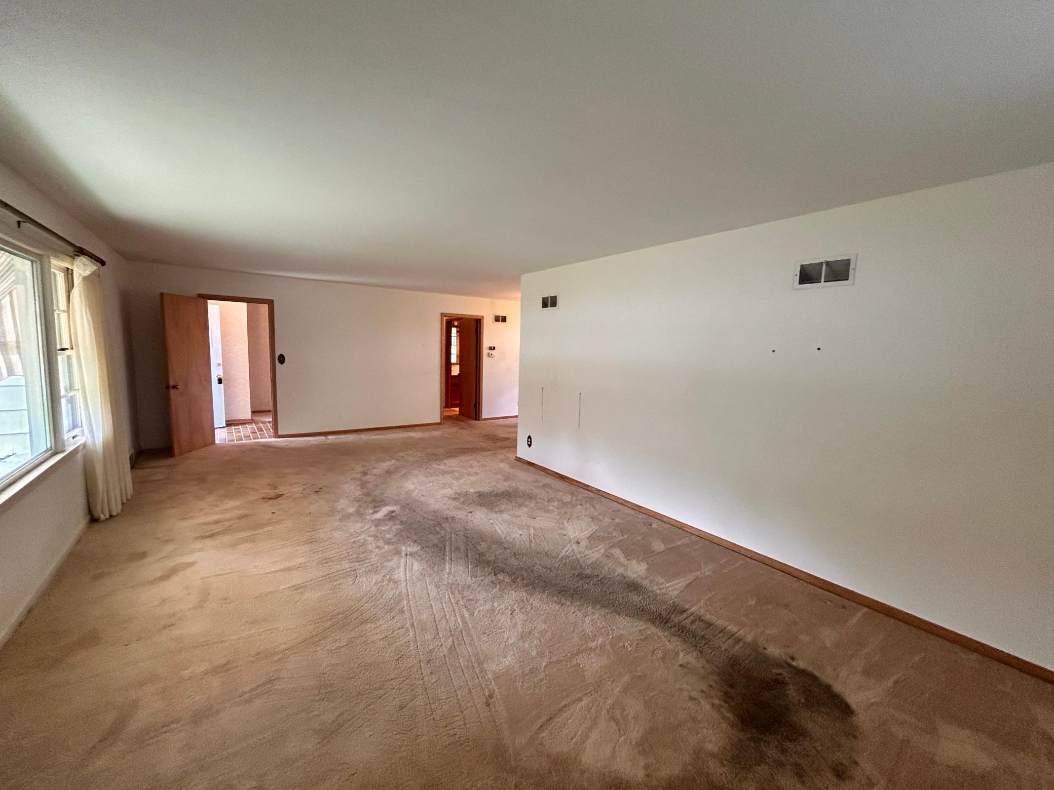 Property Photo: 426 Woodlawn Avenue MN 55105