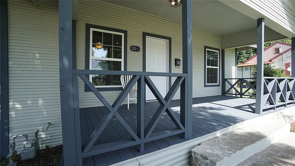 Property Photo: 201 4th Street TX 75446