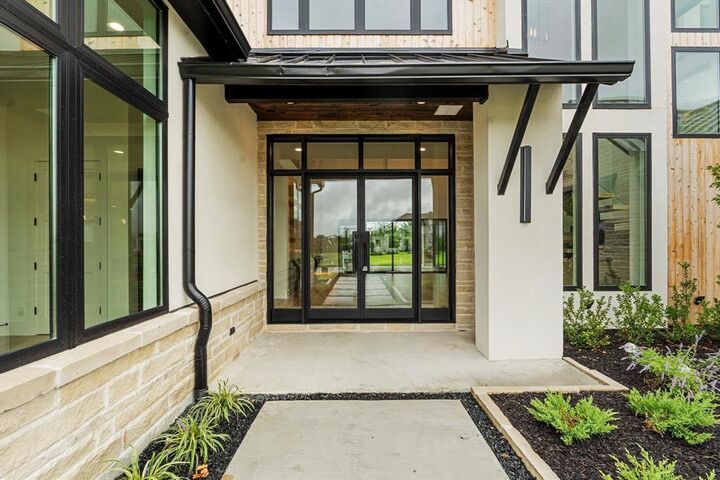Property Photo: 311 Longview Place TX 75032