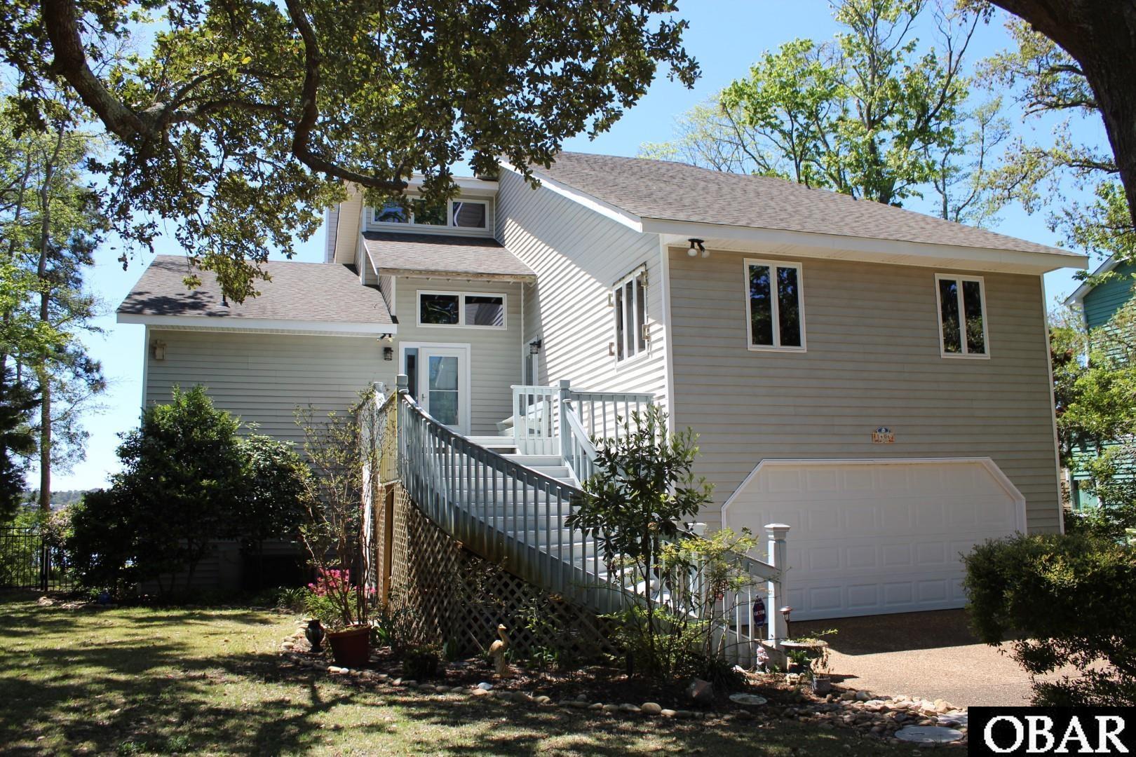 Property Photo: 1406 Captains Circle NC 27948
