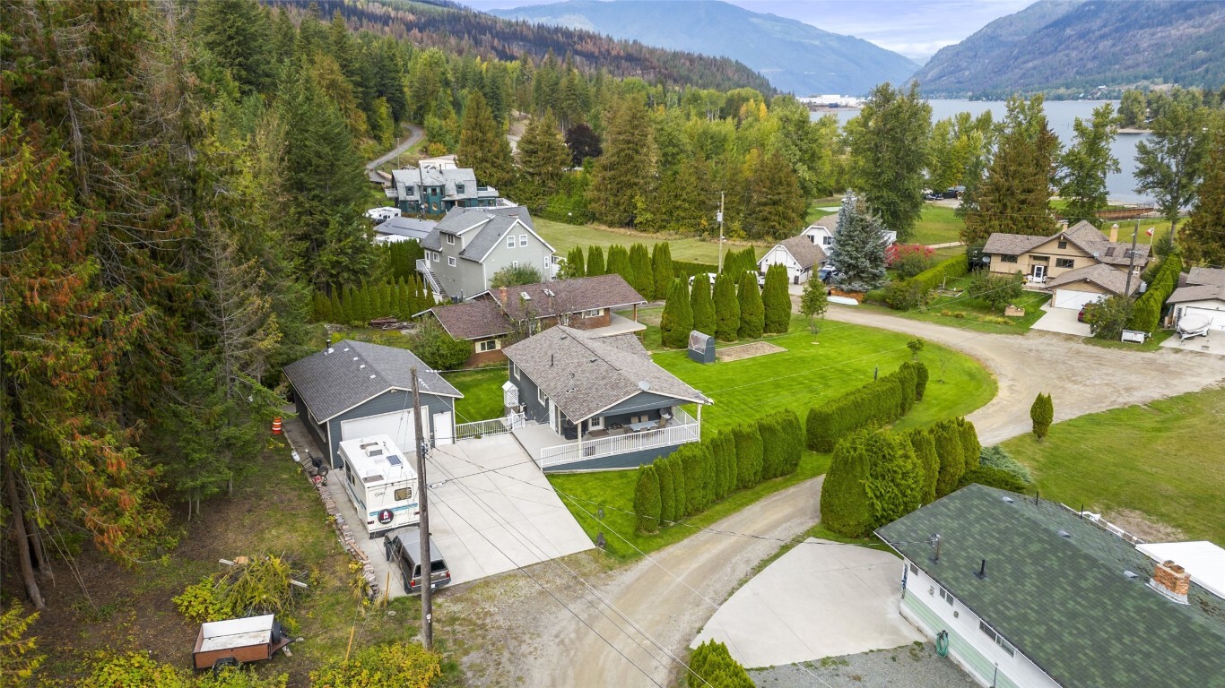 Property Photo: 8758 Holding Road 17 BC V0E 1M2
