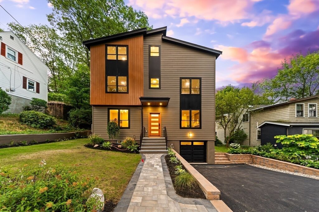 Property Photo:  79 Charles St  MA 02474 